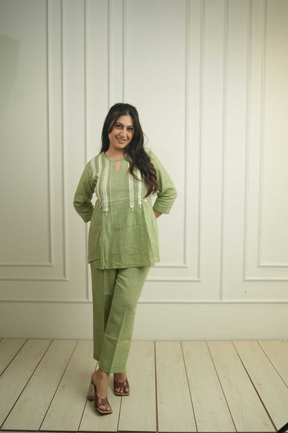 Kaari Top (Green)